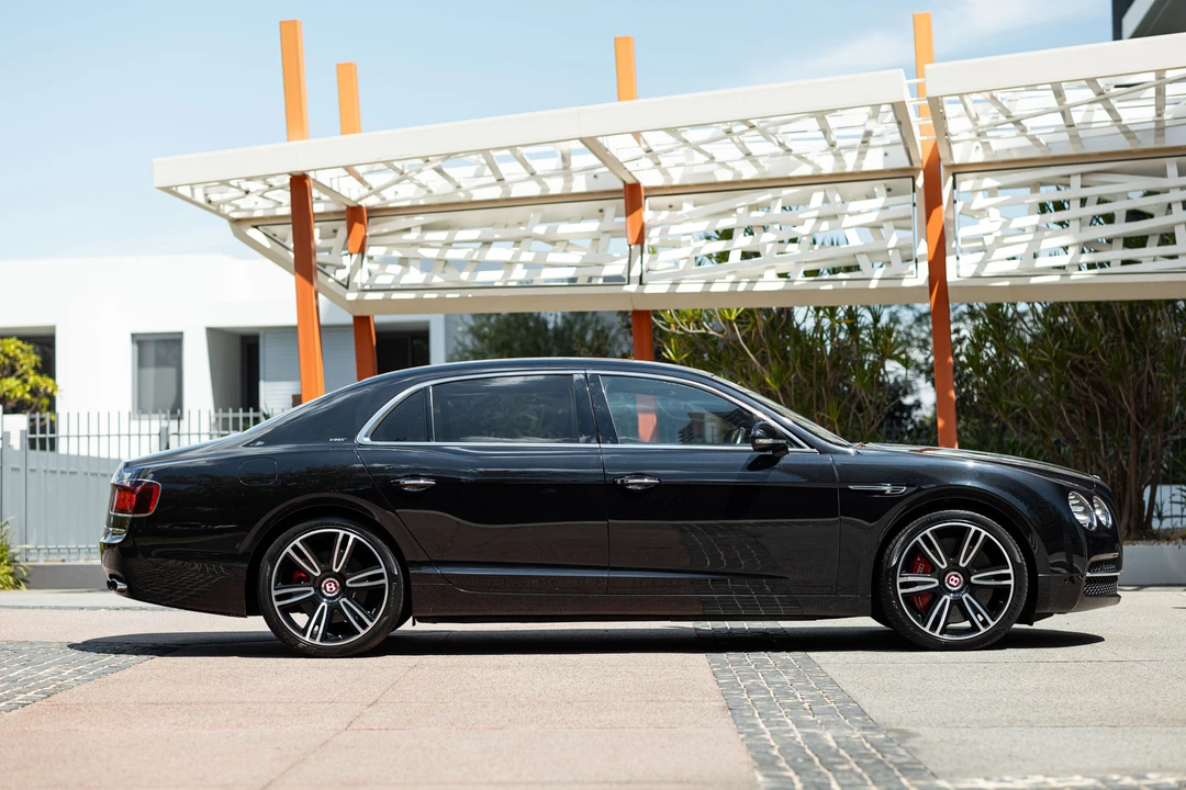 2017 Bentley Continental Flying Spur - Image 4 of 31