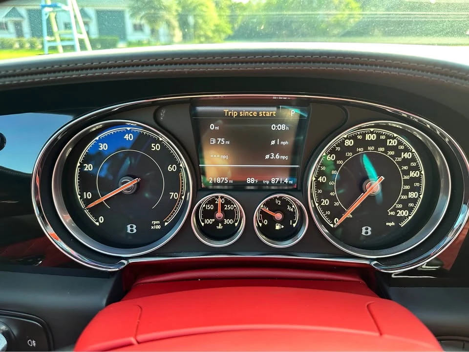 2017 Bentley Continental - Image 14 of 20