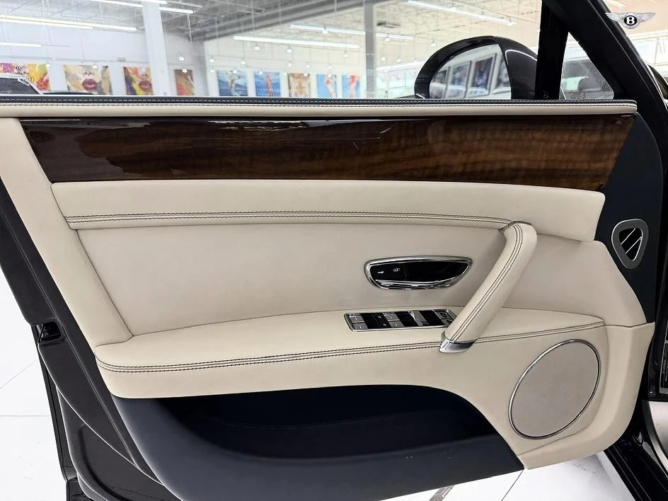 2017 Bentley Continental Flying Spur - Image 29 of 31