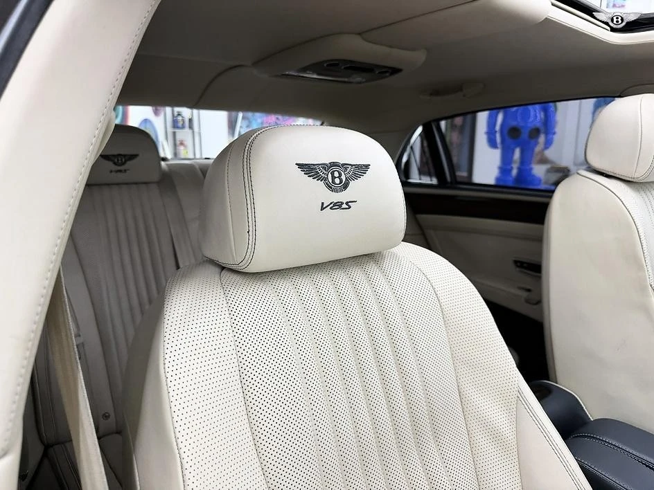 2017 Bentley Continental Flying Spur - Image 21 of 31