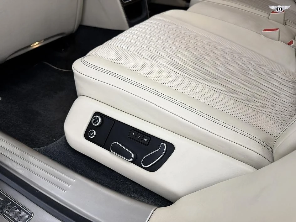 2017 Bentley Continental Flying Spur - Image 15 of 31
