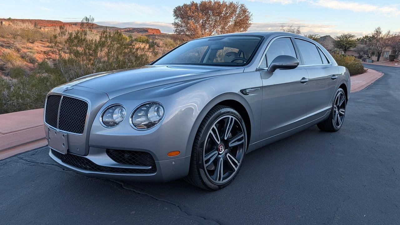 2017 Bentley Continental - Image 6 of 31