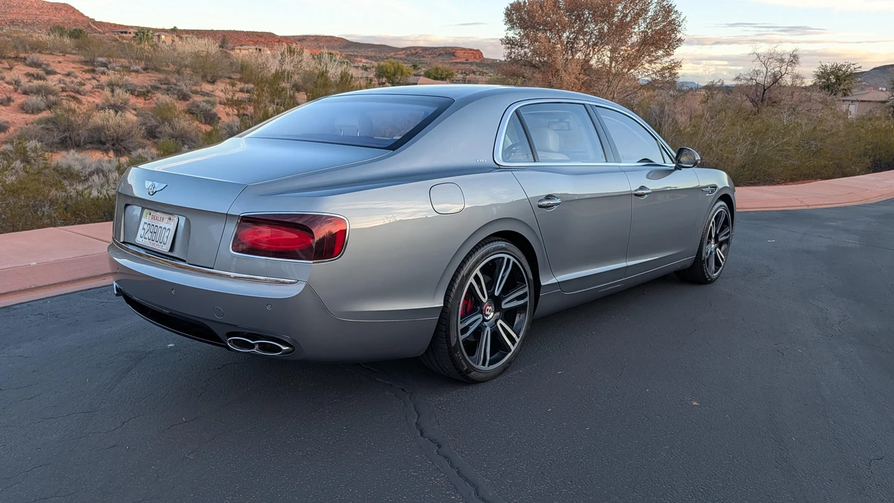 2017 Bentley Continental - Image 7 of 31