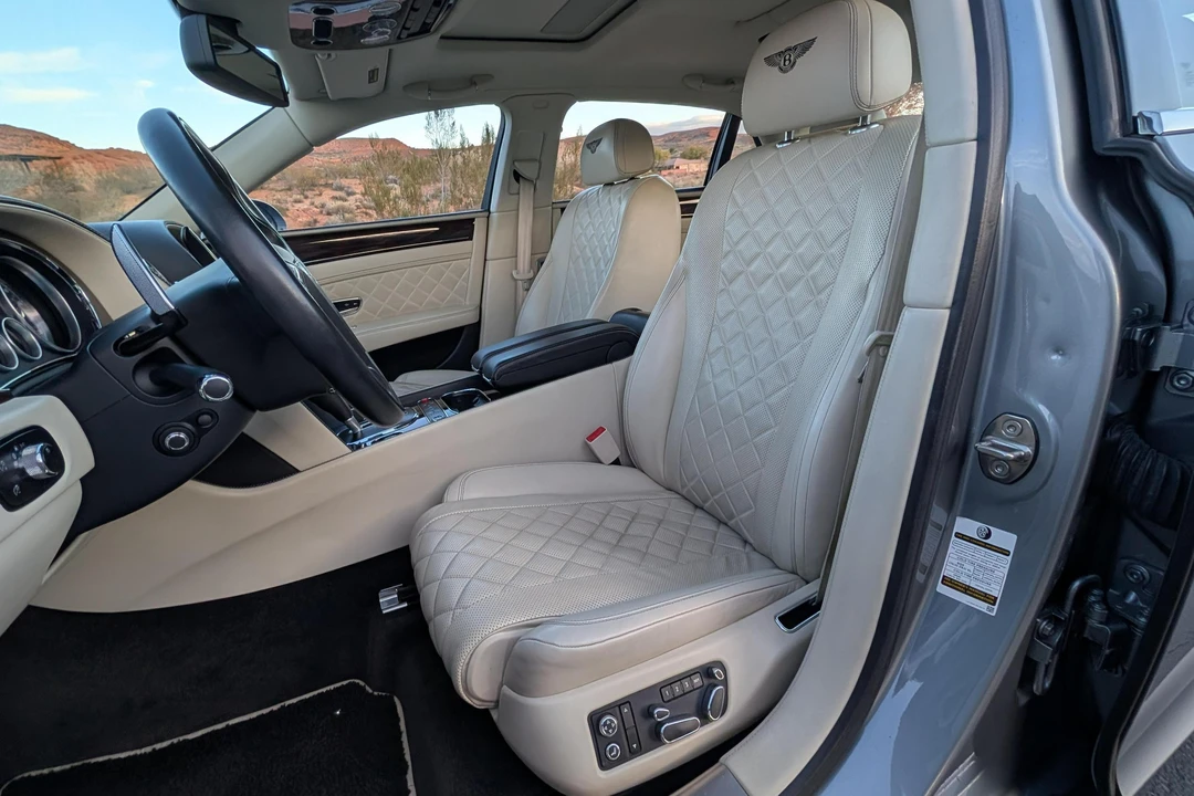 2017 Bentley Continental - Image 26 of 31