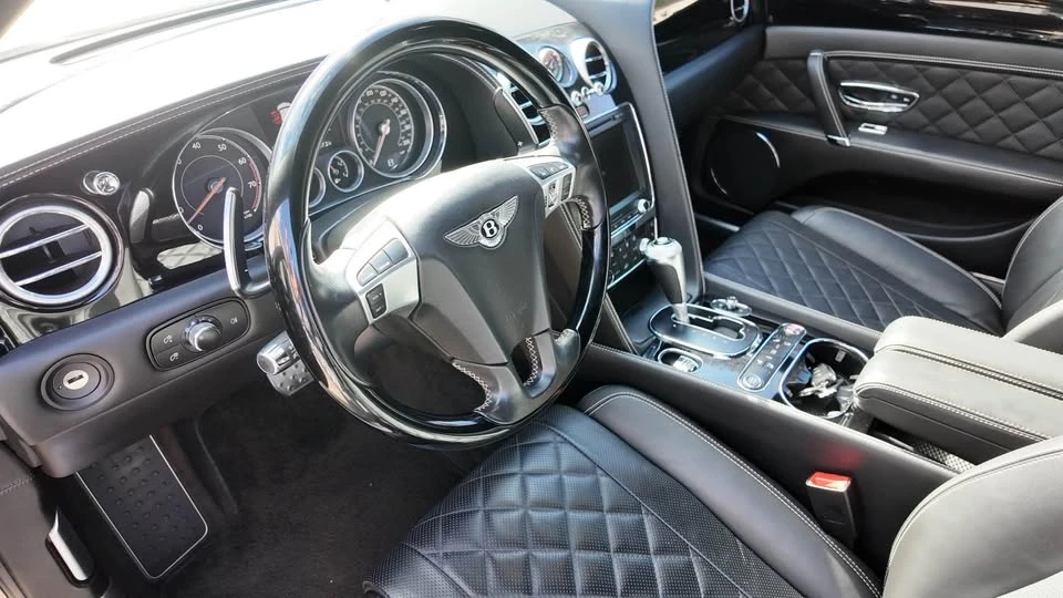 2017 Bentley Continental Flying Spur - Image 8 of 20