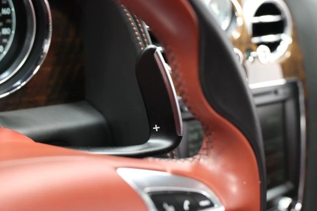 2017 Bentley Continental - Image 29 of 31