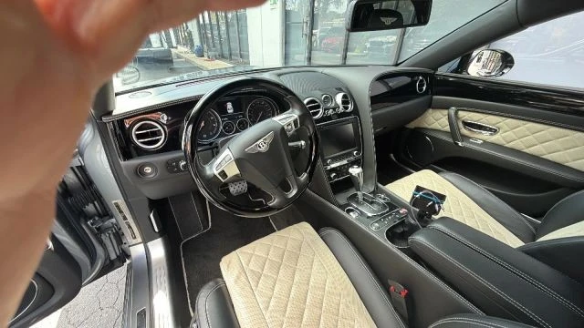 2017 Bentley Continental - Image 10 of 13