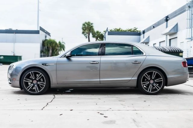 2017 Bentley - Image 11 of 21