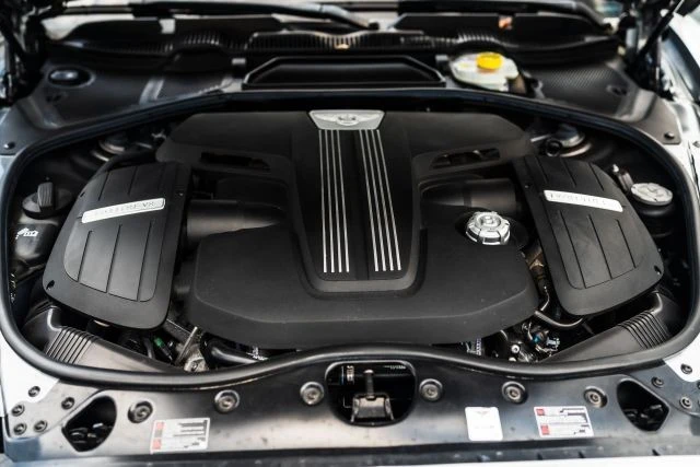 2017 Bentley Continental - Image 9 of 31