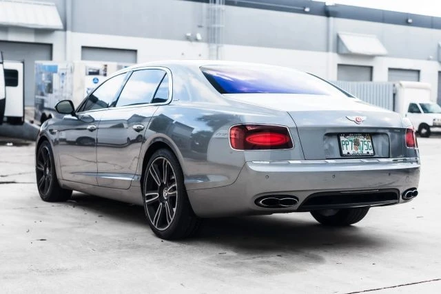 2017 Bentley Continental - Image 14 of 31