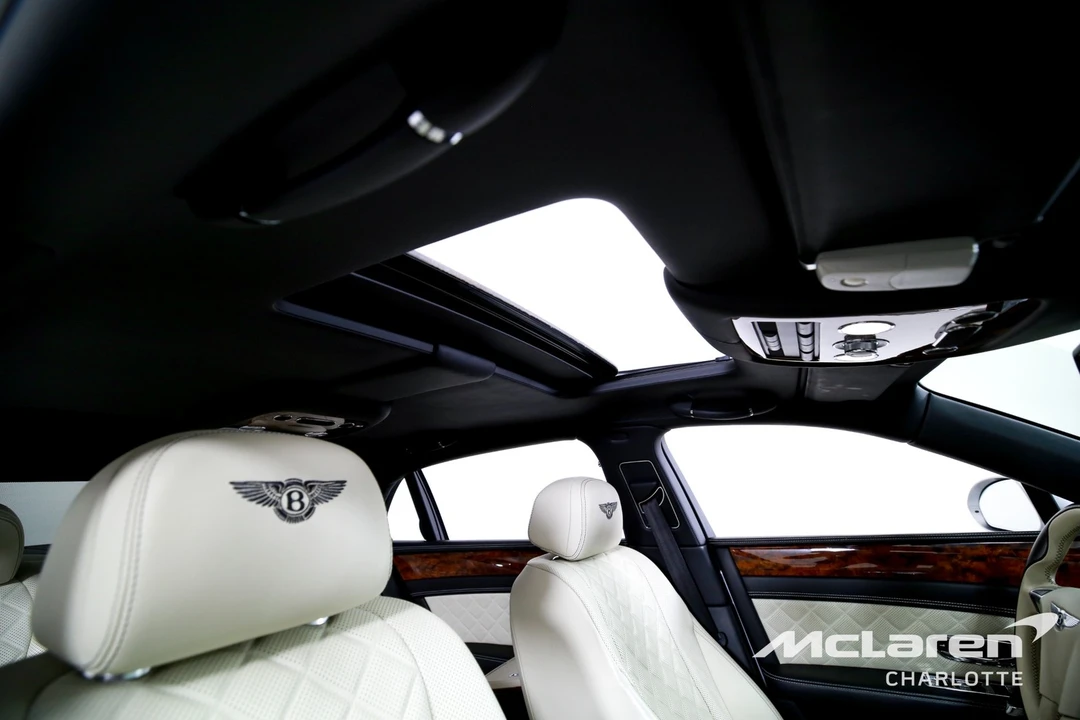 2017 Bentley Continental - Image 29 of 31