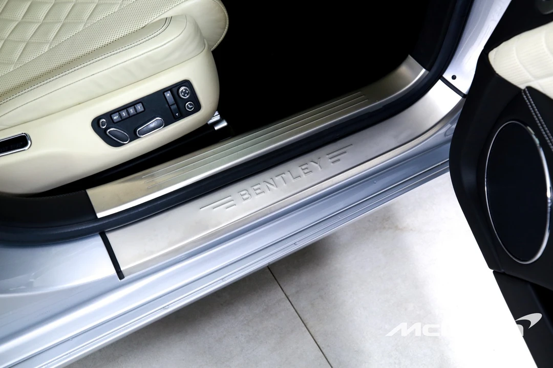2017 Bentley - Image 31 of 31
