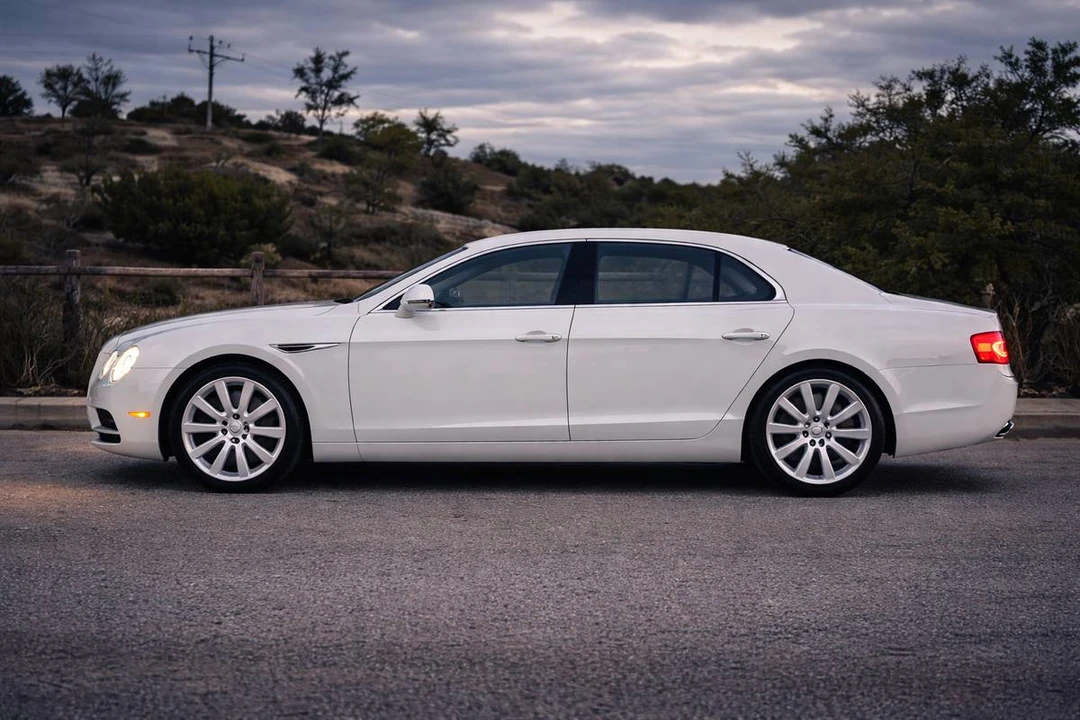 2017 Bentley Continental Flying Spur - Image 3 of 6