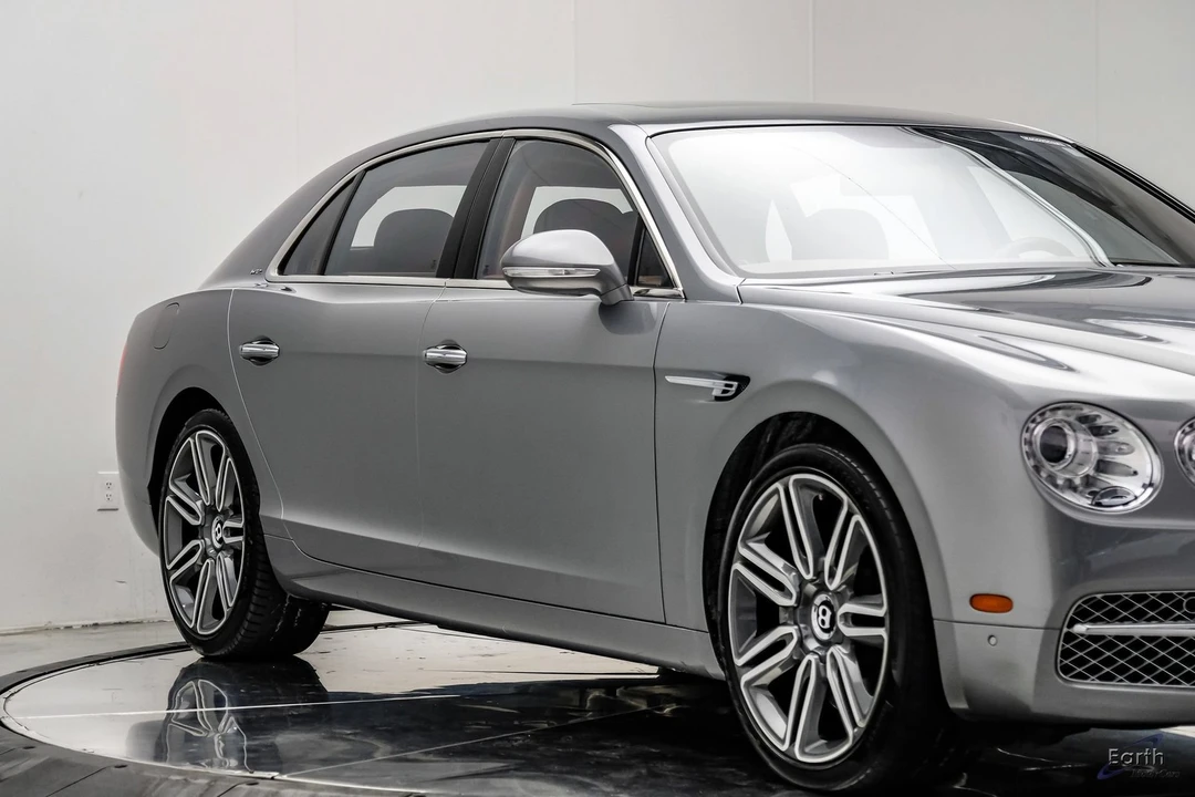 2017 Bentley Continental - Image 25 of 31