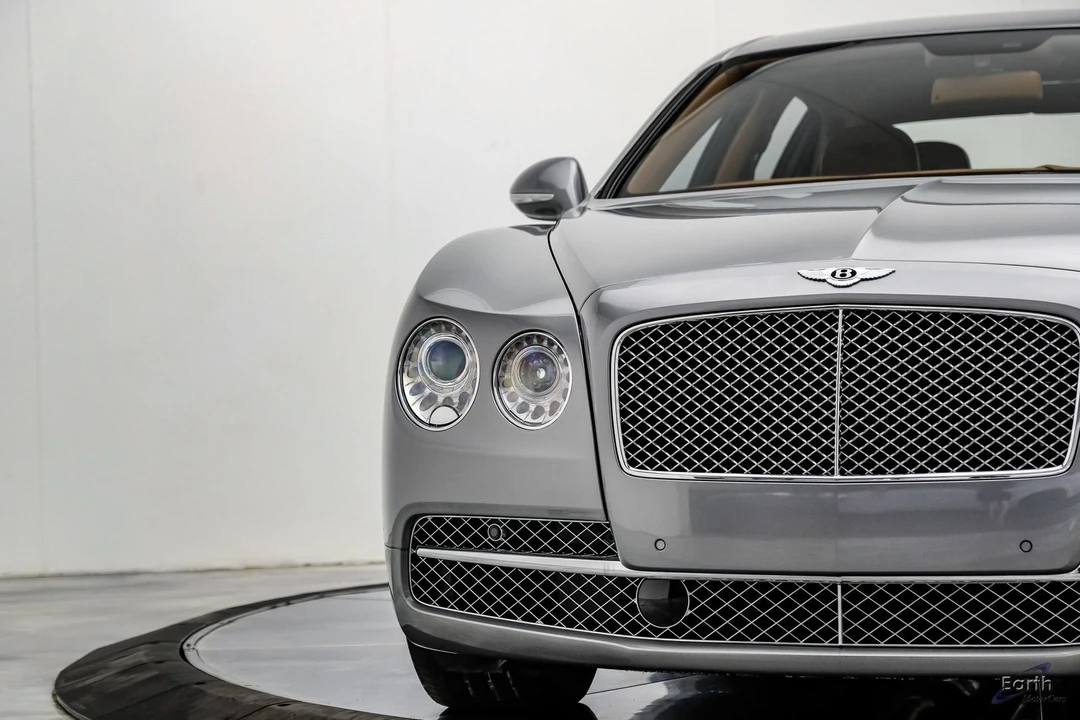 2017 Bentley Continental - Image 29 of 31