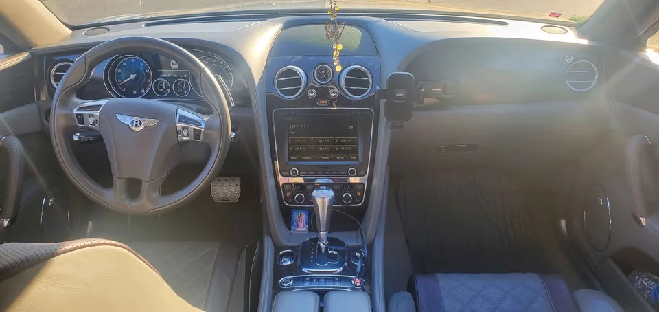 2017 Bentley Continental Flying Spur - Image 8 of 14