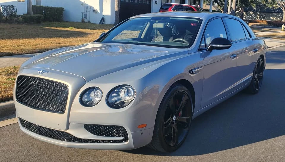 2017 Bentley Continental Flying Spur - Image 2 of 14