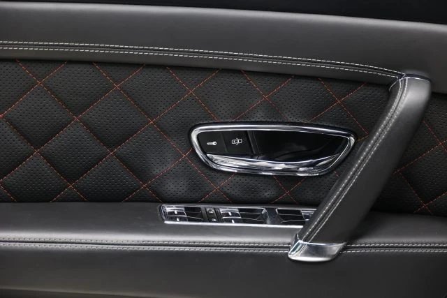 2017 Bentley Continental - Image 13 of 31