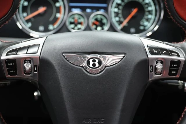 2017 Bentley Continental - Image 29 of 31