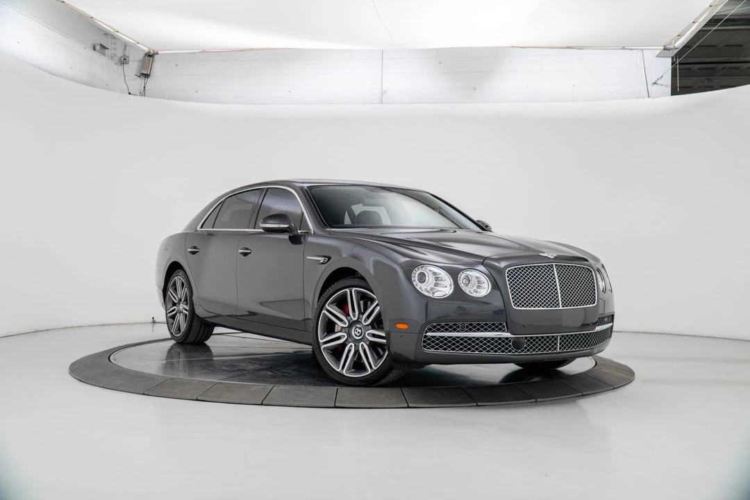 2017 Bentley Continental Flying Spur - Image 17 of 31