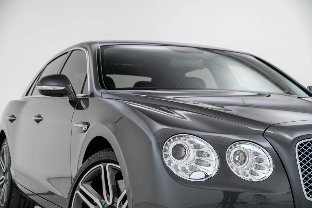 2017 Bentley Continental Flying Spur - Image 31 of 31