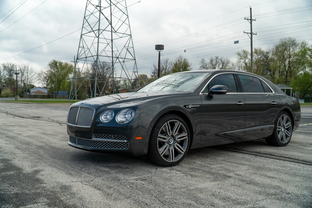 2017 Bentley Continental Flying Spur - Image 18 of 31