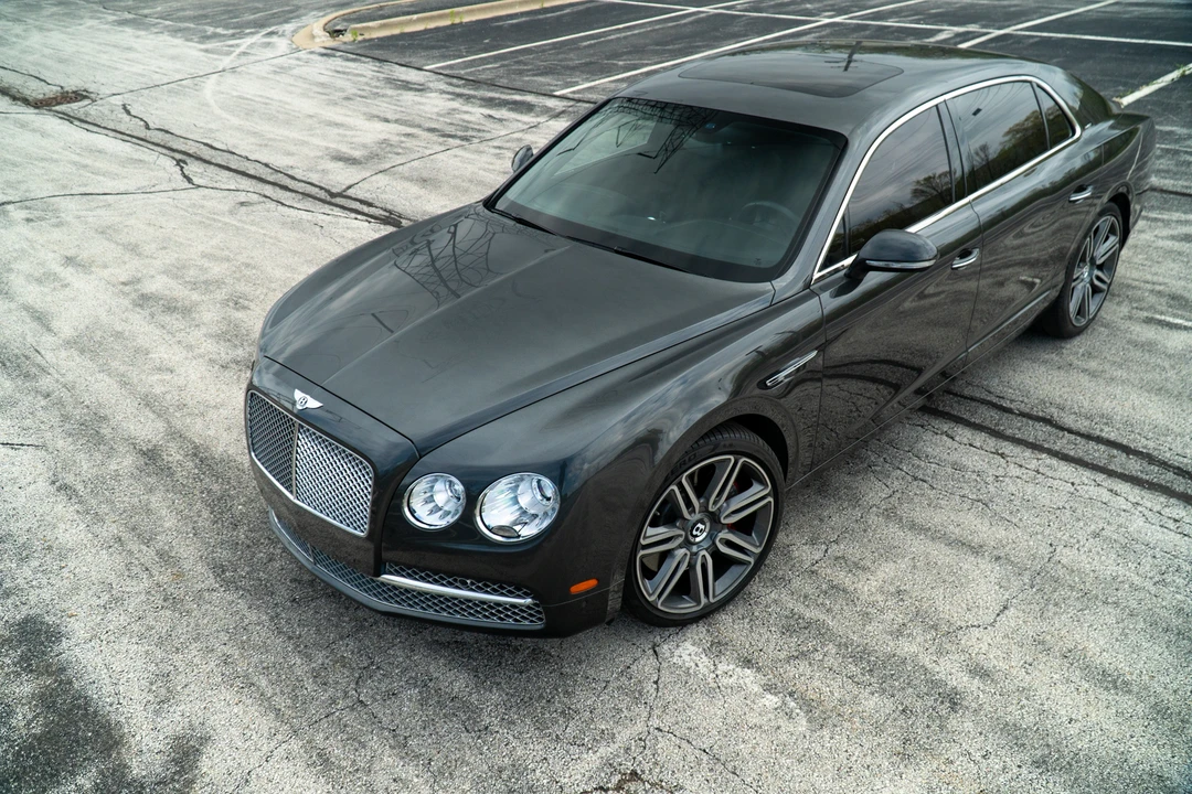 2017 Bentley Continental Flying Spur - Image 13 of 31