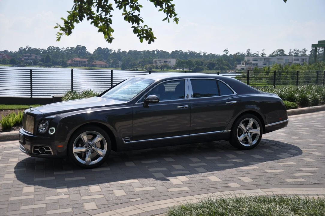 2017 Bentley Mulsanne 2nd Gen - Image 2 of 31