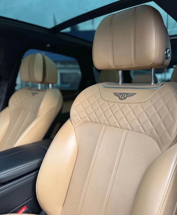 2017 Bentley Bentayga - Image 7 of 10