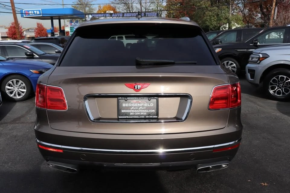 2017 Bentley Bentayga - Image 4 of 20