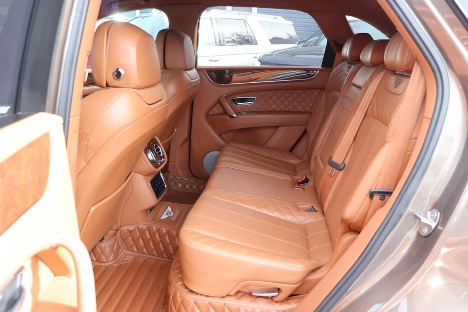 2017 Bentley Bentayga - Image 12 of 20