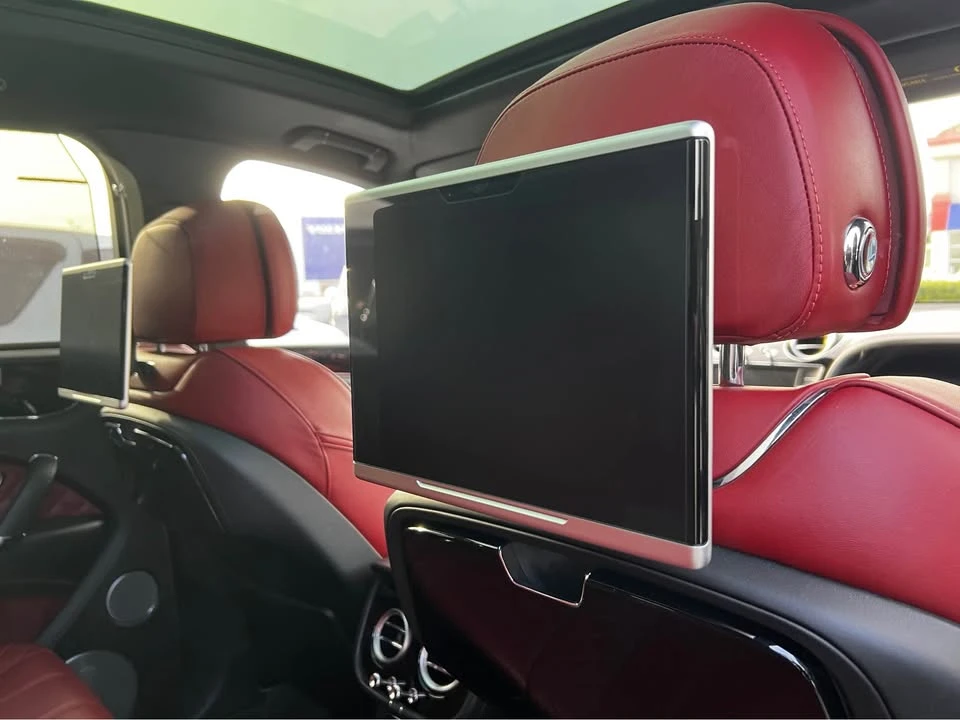 2017 Bentley Bentayga - Image 11 of 19