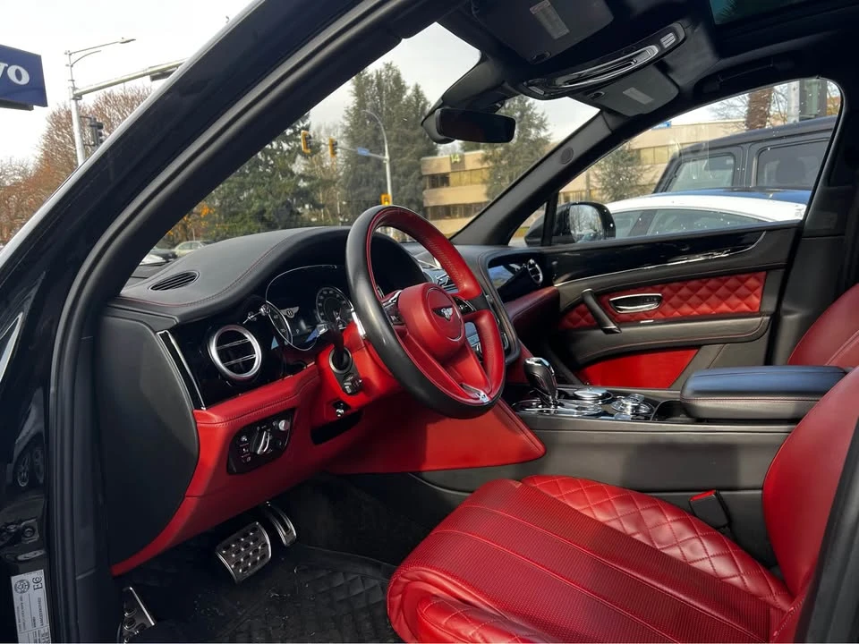 2017 Bentley Bentayga - Image 13 of 19