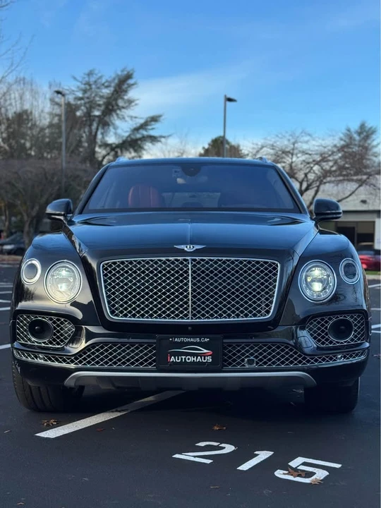 2017 Bentley Bentayga - Image 3 of 20