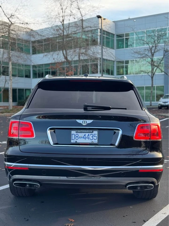 2017 Bentley Bentayga - Image 6 of 20