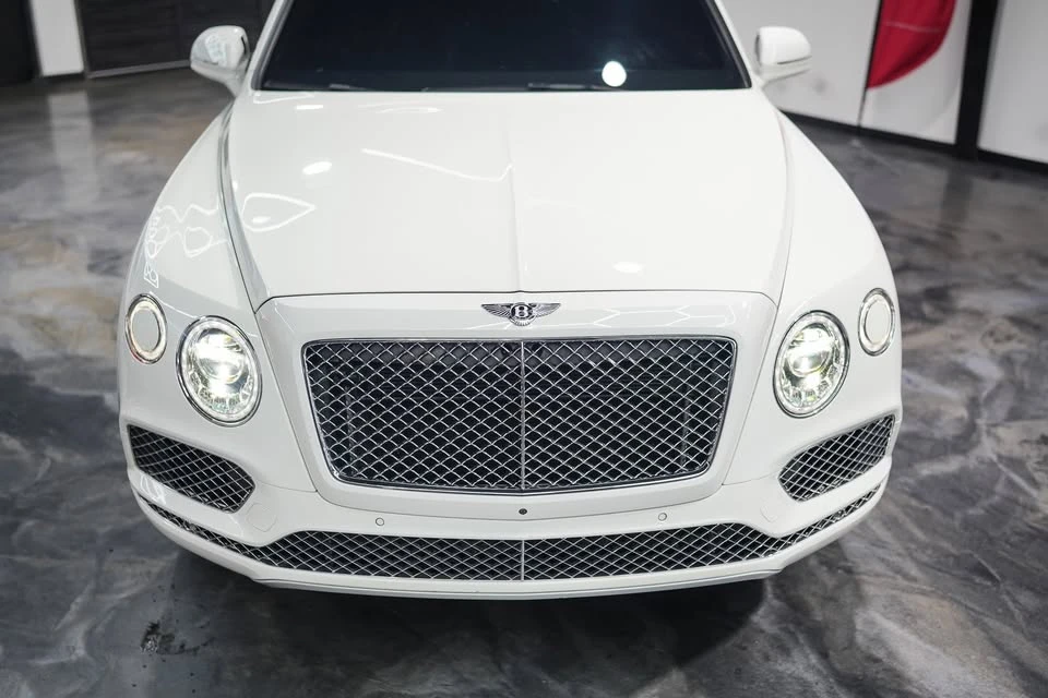 2017 Bentley Bentayga - Image 3 of 16