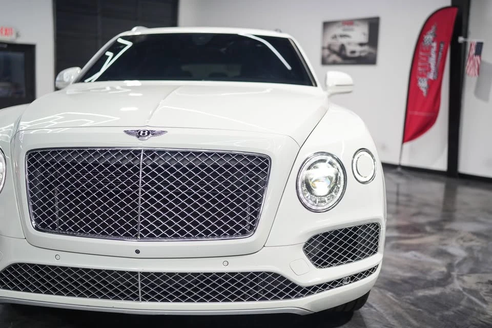 2017 Bentley Bentayga - Image 5 of 20