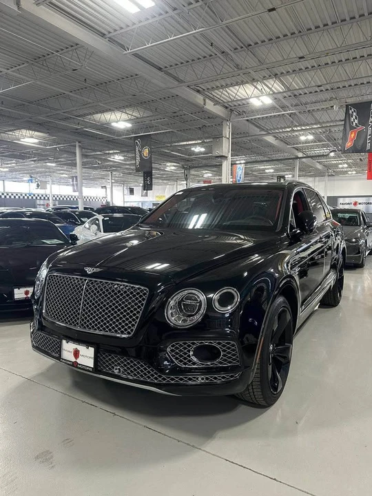 2017 Bentley Bentayga - Image 6 of 6