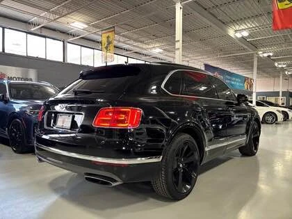 2017 Bentley Bentayga - Image 5 of 12