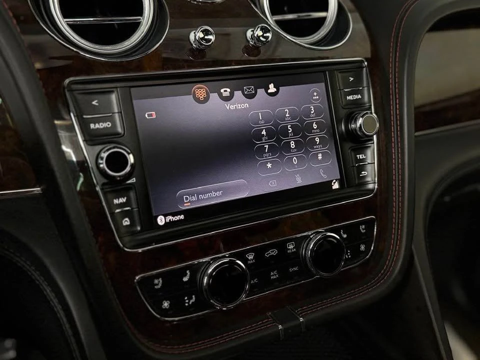 2017 Bentley Bentayga - Image 14 of 16