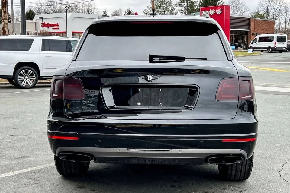 2017 Bentley Bentayga - Image 5 of 20