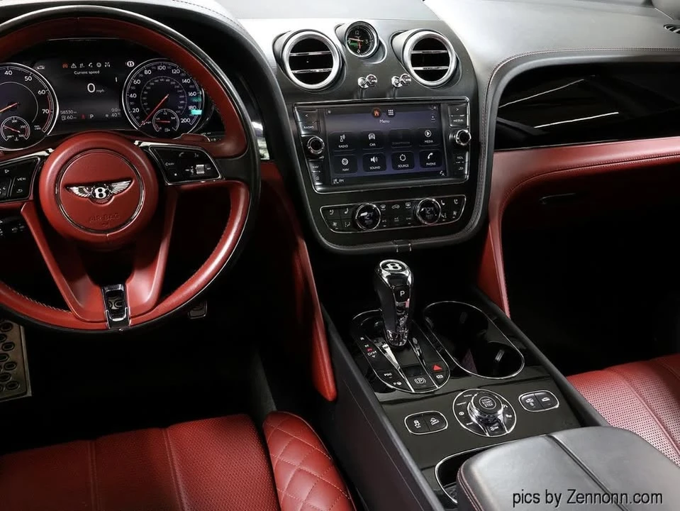 2017 Bentley Bentayga - Image 19 of 20
