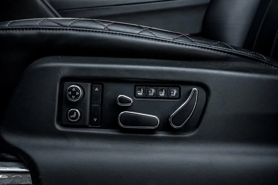 2017 Bentley Bentayga - Image 10 of 20
