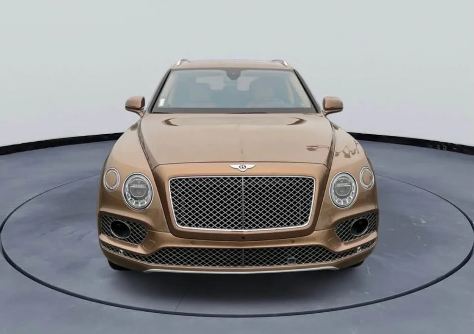 2017 Bentley Bentayga - Image 3 of 9