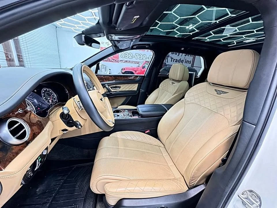 2017 Bentley Bentayga - Image 11 of 20