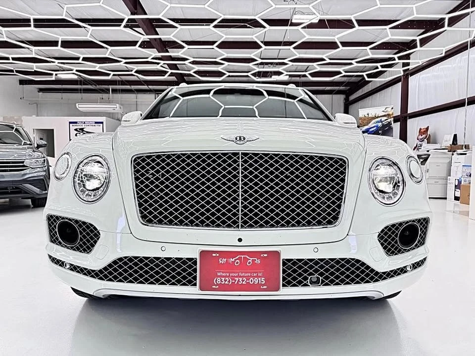 2017 Bentley Bentayga - Image 8 of 20