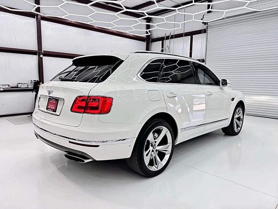 2017 Bentley Bentayga - Image 5 of 20