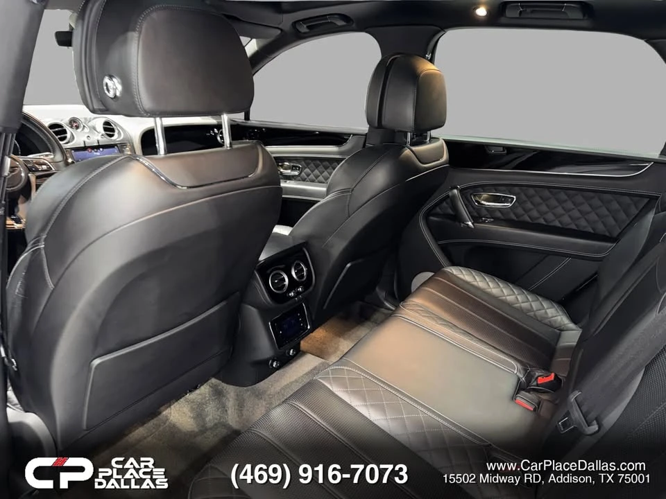 2017 Bentley Bentayga - Image 19 of 19