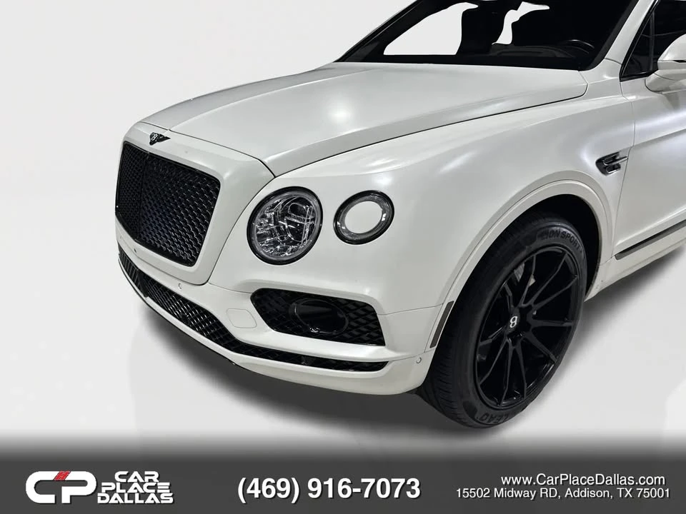 2017 Bentley Bentayga - Image 4 of 19