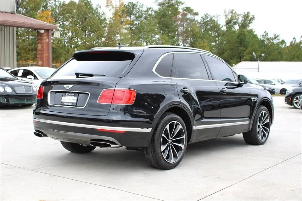 2017 Bentley Bentayga - Image 7 of 19